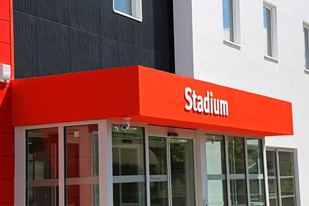 Kyriad Lyon Est Stadium Eurexpo Meyzieu Luaran gambar